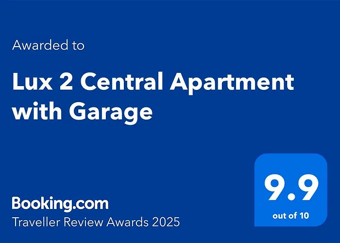 Lux 2 With Garage Апартаменти