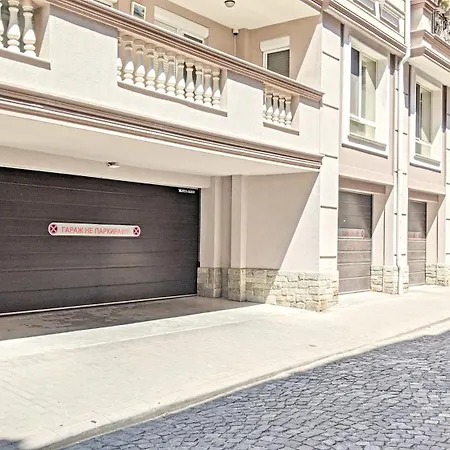 Lux 2 With Garage * Пловдив
